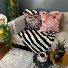 OPIUM BLUSH CUSHION IN 'TEAL' AND 'PINK'