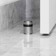 luxe-knurled-door-stop-brushed-stainless