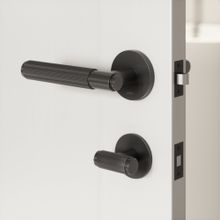 DALI FLUTED MATTE BLACK BATHROOM WC DOOR HANDLE LATCH AND HINGE BUNDLE