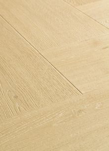 Impressive Design, Ginger Oak IMD8246 laminate Quick-Step, quickstep.co.uk