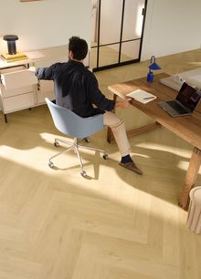 Impressive Design, Nutmeg Oak IMD8243 laminate Quick-Step, quickstep.co.uk