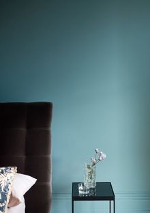 Walls: Blue Gum 620 – Pure Flat Emulsion Skirting: Blue Gum 620 – Architects’ Eggshell