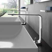 TOTO Linear Ceram ultra slim washbasins (2)
